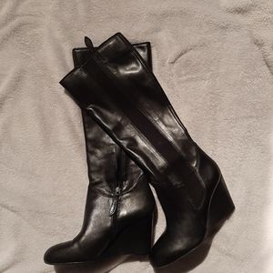 Black boots (high)